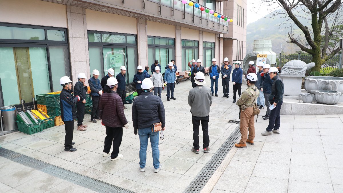 연등지지대설치부터 연등설치까지 (4).JPG