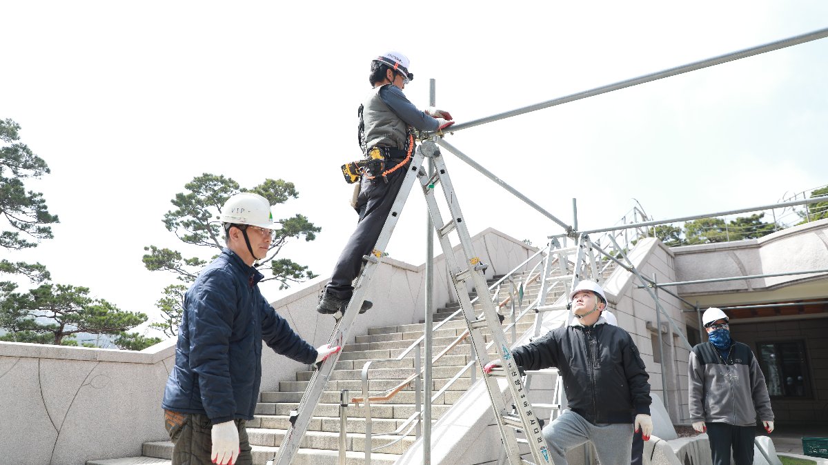 연등지지대설치부터 연등설치까지 (32).JPG