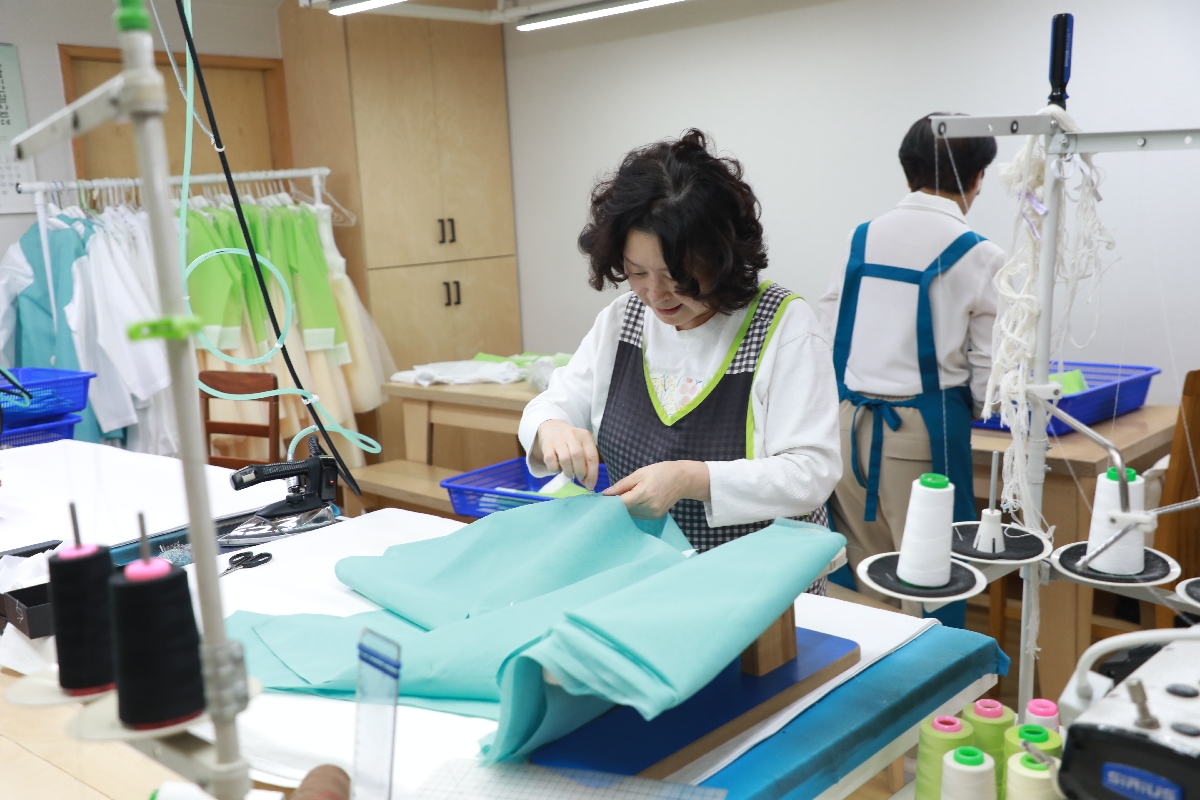 이사장스님 주지스님 등방 격려 (10).JPG