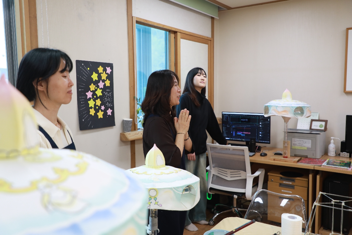 이사장스님 주지스님 등방 격려 (16).JPG