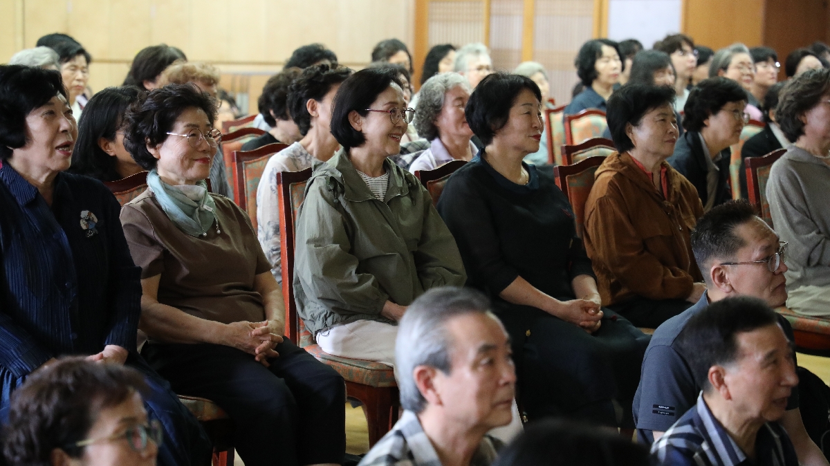 묘공당 대행선사 열반 14주기 다례재 (44).JPG